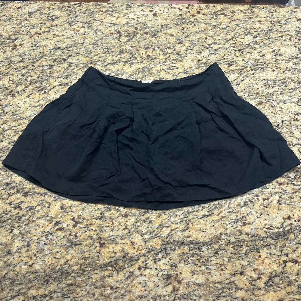 A New Day Womens Black Pleated Skort Mini Skirt Shorts Side Zip Size 12
